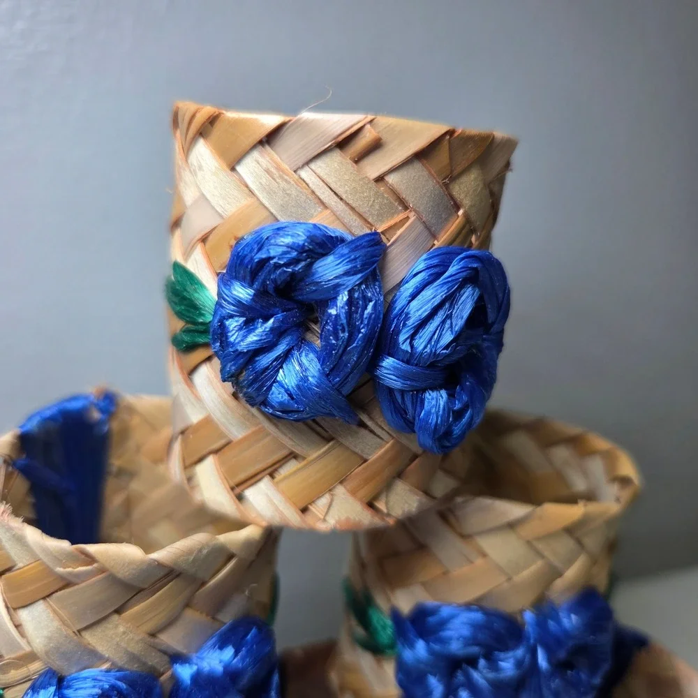 Vintage‎ Rattan Wicker Flower Napkin Rings Blue Hawaii Style Set of 6
